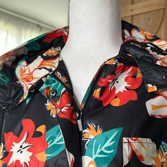 NWOT Zara Rain Jacket Floral Hooded Zip up Pocket Beachy Tropical Lightweight - Picture 5 of 17